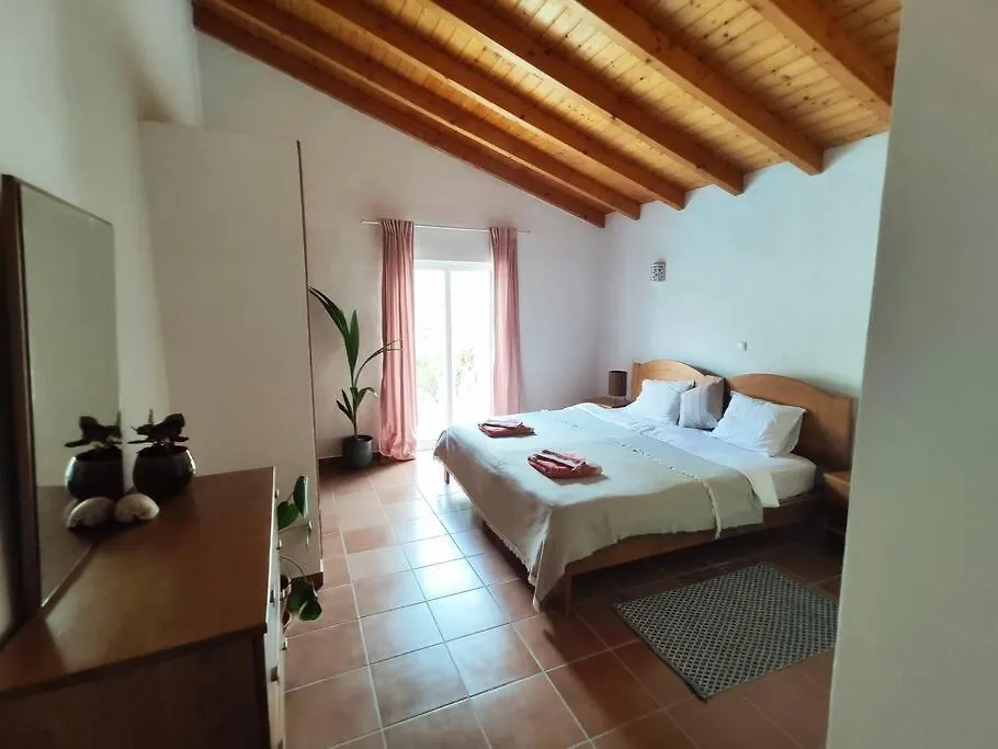 Casa Koala - Lovely Villa With Pool Aljezur